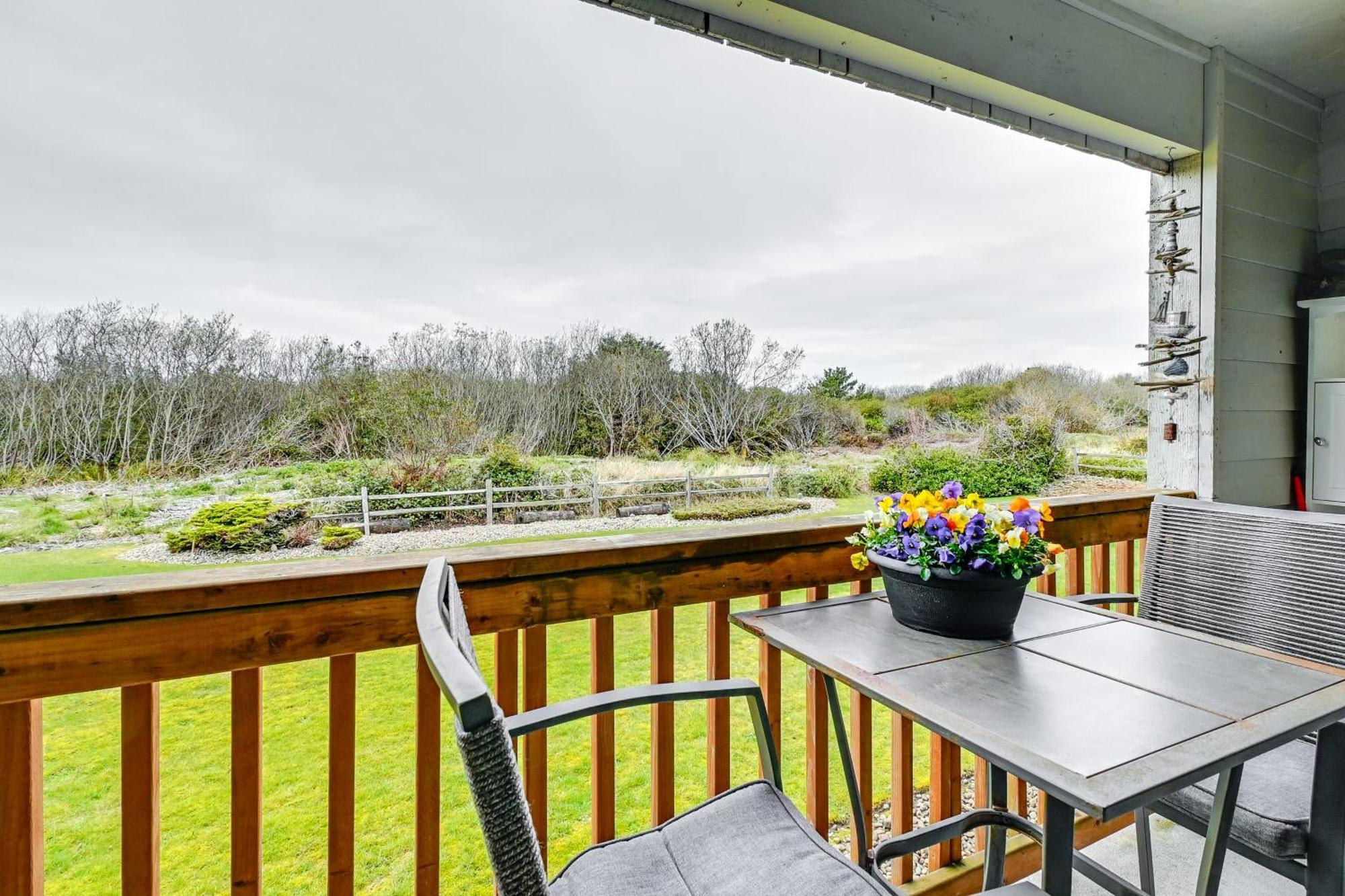 Ocean Shores Condo With Balcony Less Than 1 Mi To Beach! Luaran gambar