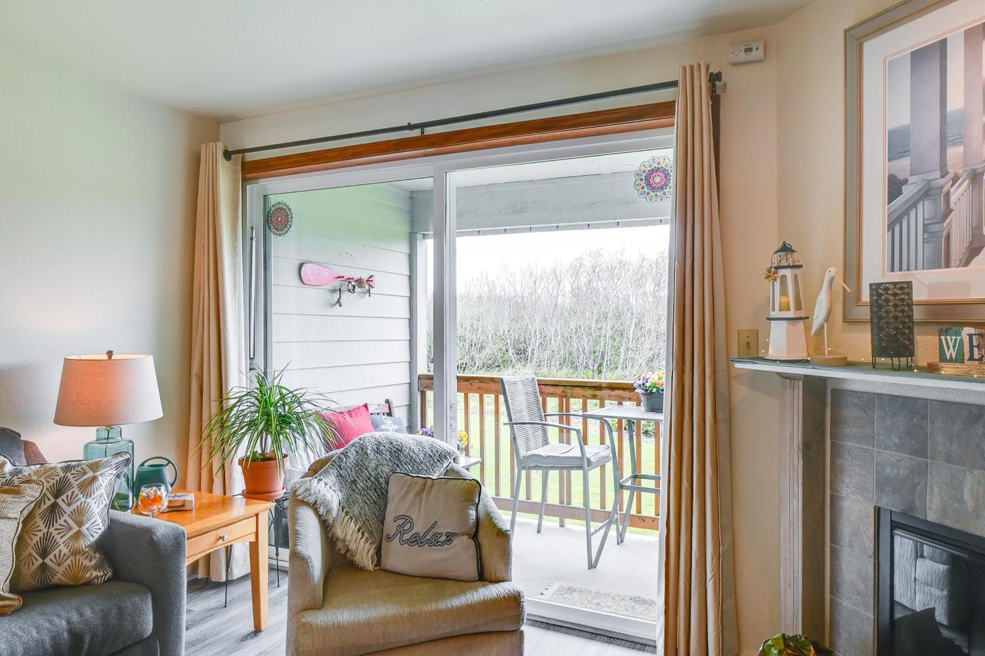 Ocean Shores Condo With Balcony Less Than 1 Mi To Beach! Luaran gambar